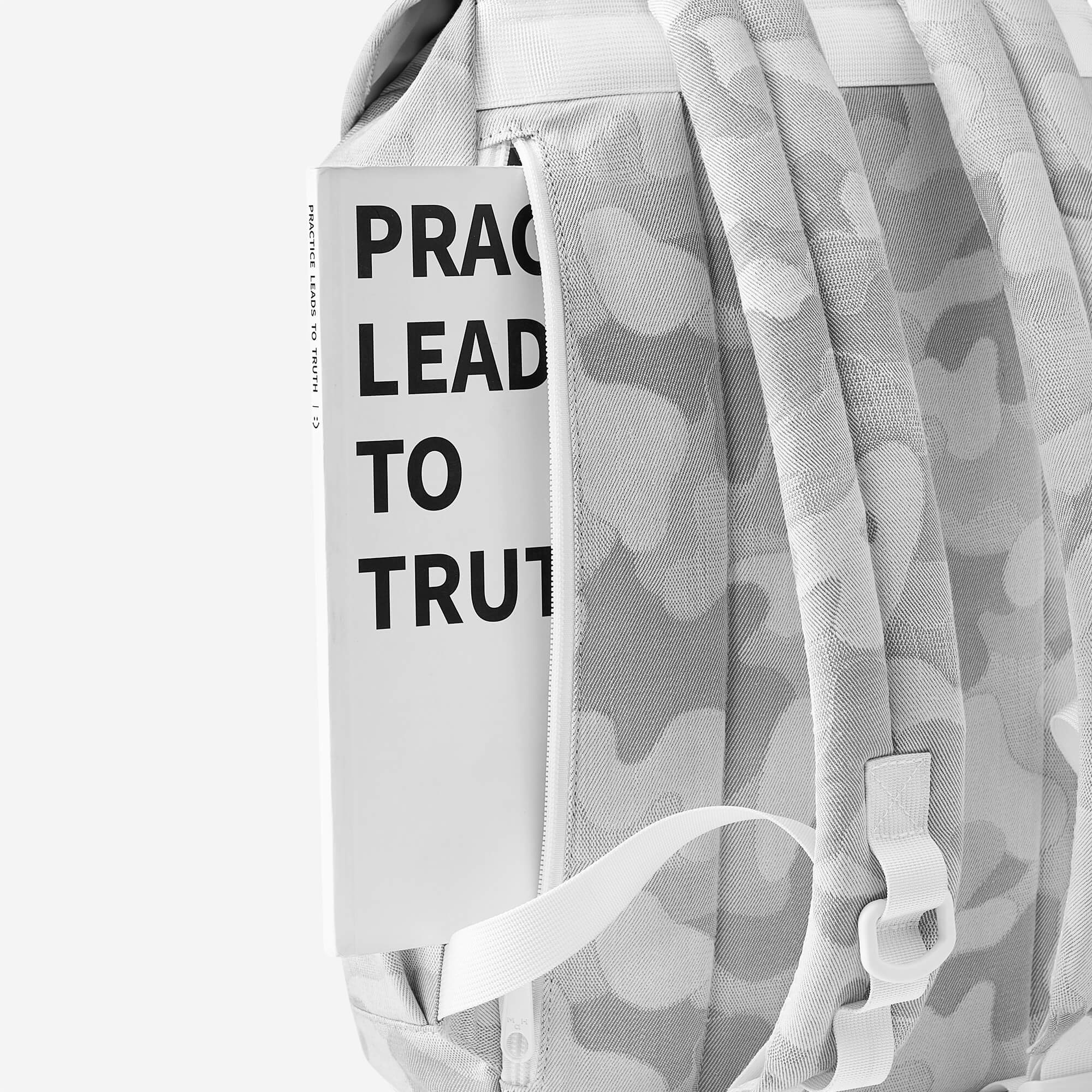 Young Tour Backpack | Camouflage Denim Gray | 18L