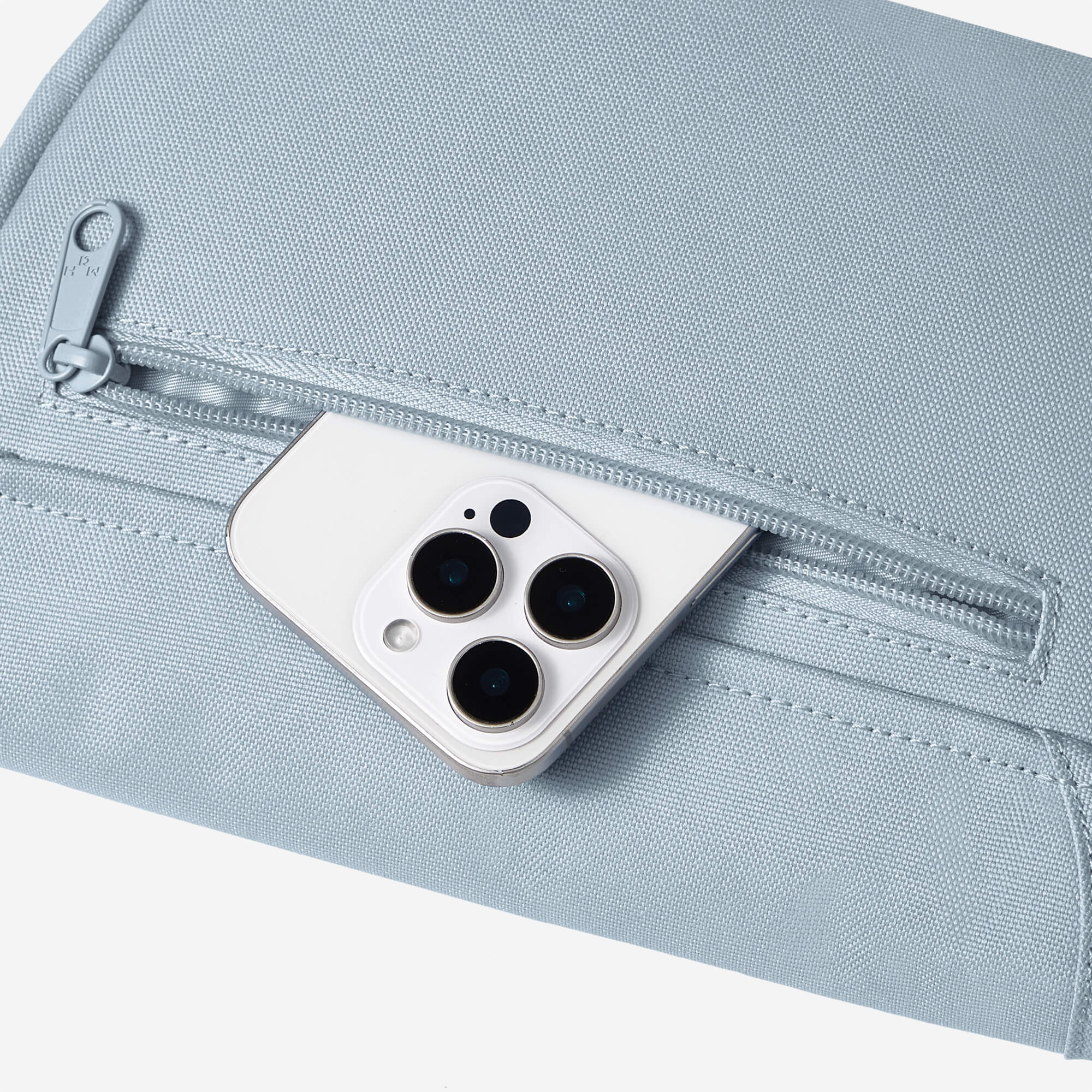 Young Cross Shuttle | Quarry