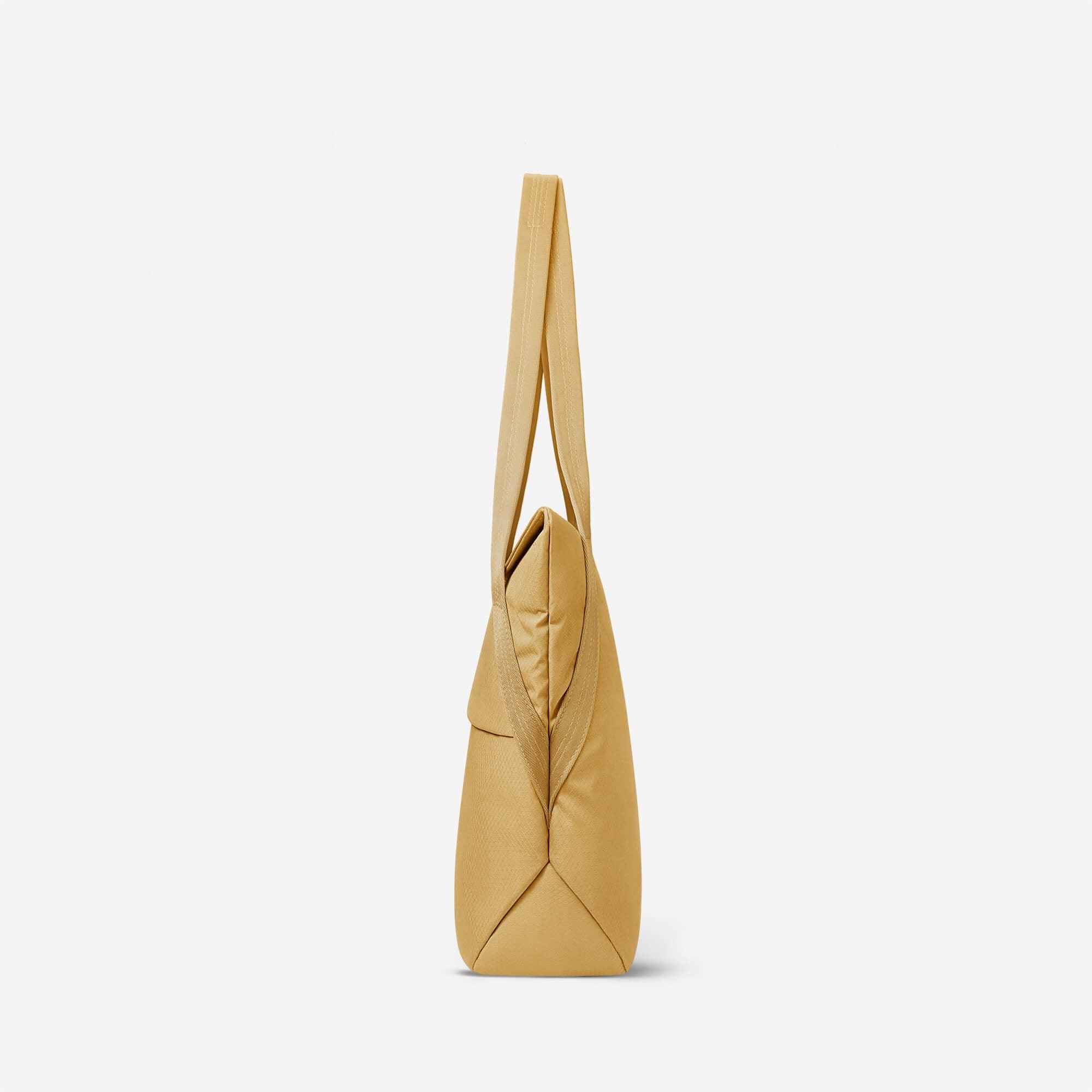  Minimalist Yellow Tote Bag For Uni