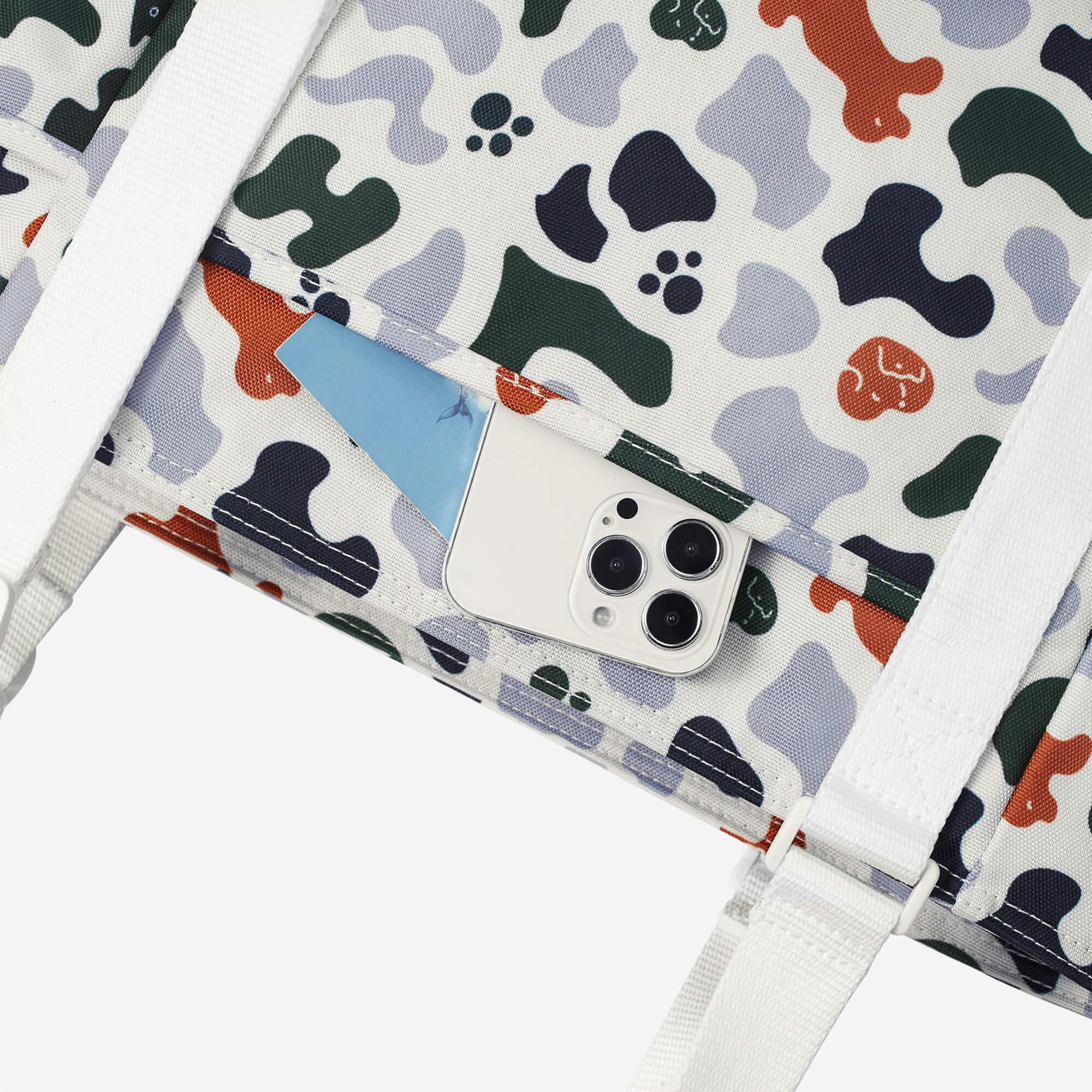 Young Tour Tote | Pet