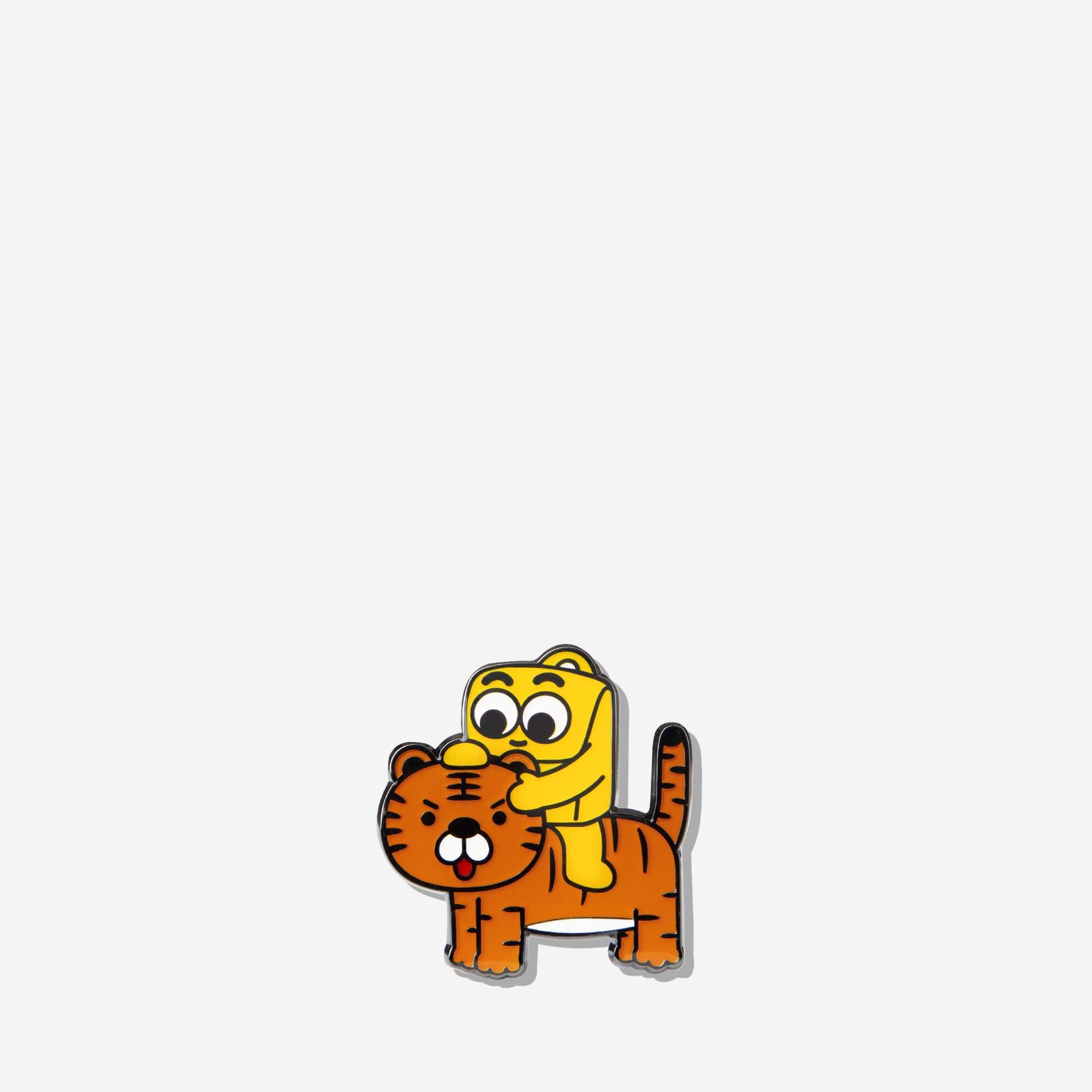 MaH Lapel Enamel Pin-Yellow Tigers