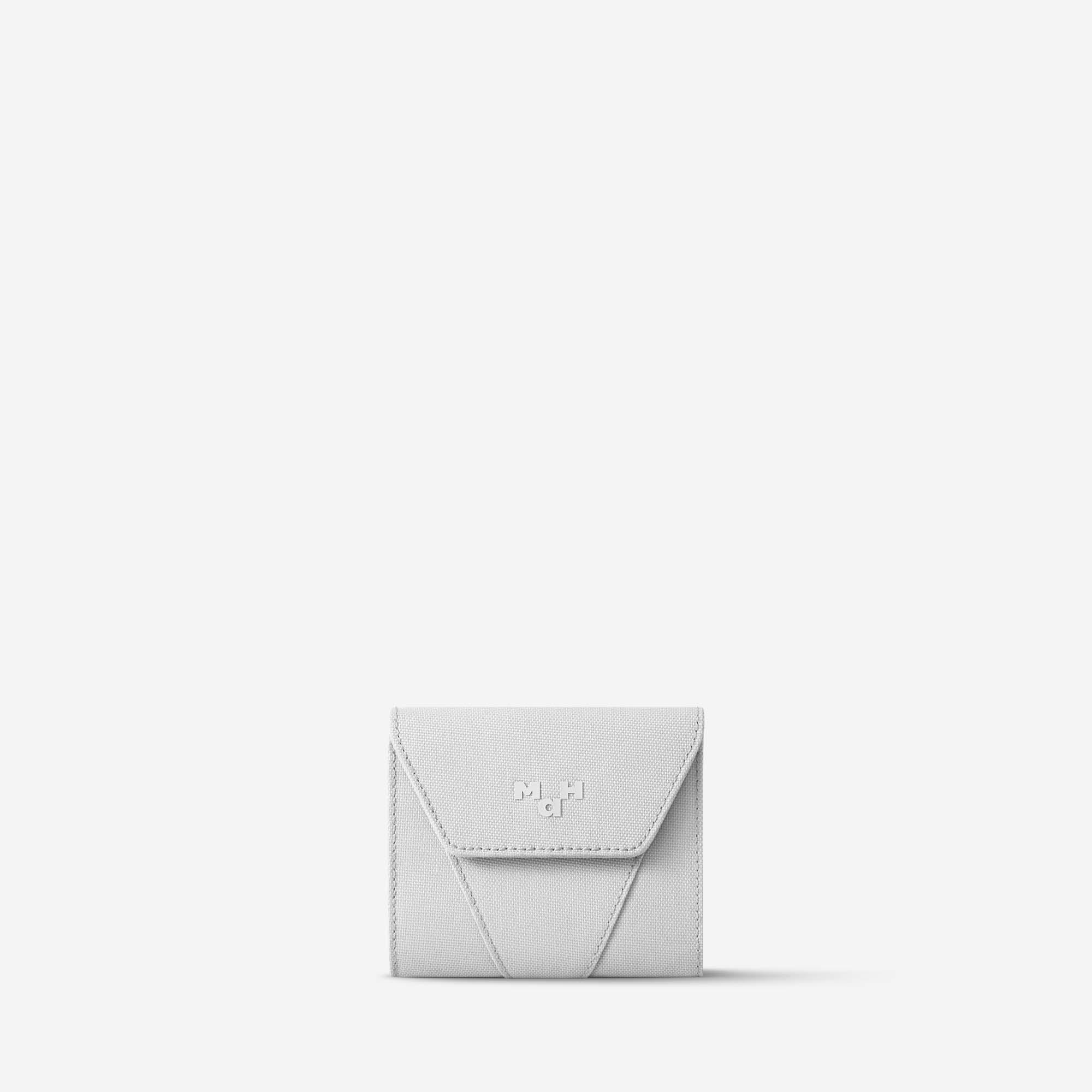 Young Echo Wallet