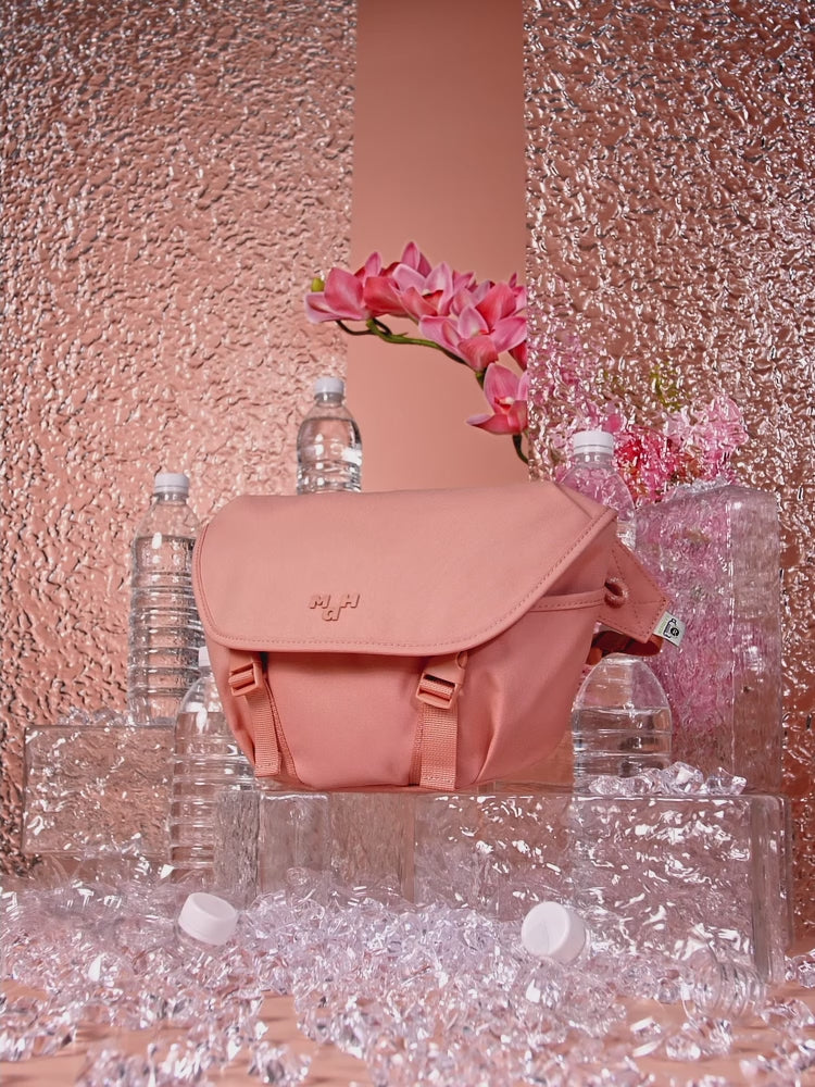 Waterproof Hip Pack in Pink